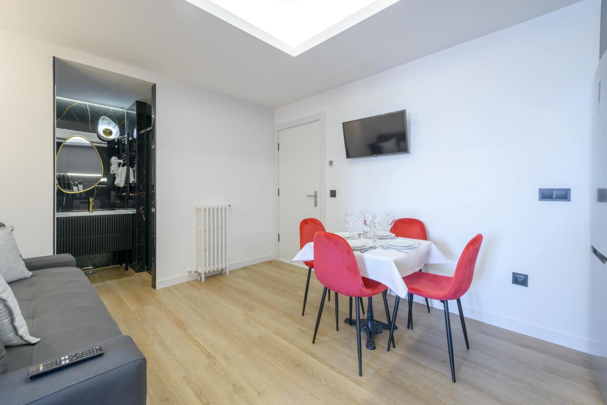 Gran Via Capitals By Monaro***** Apartment Madrid Exterior foto