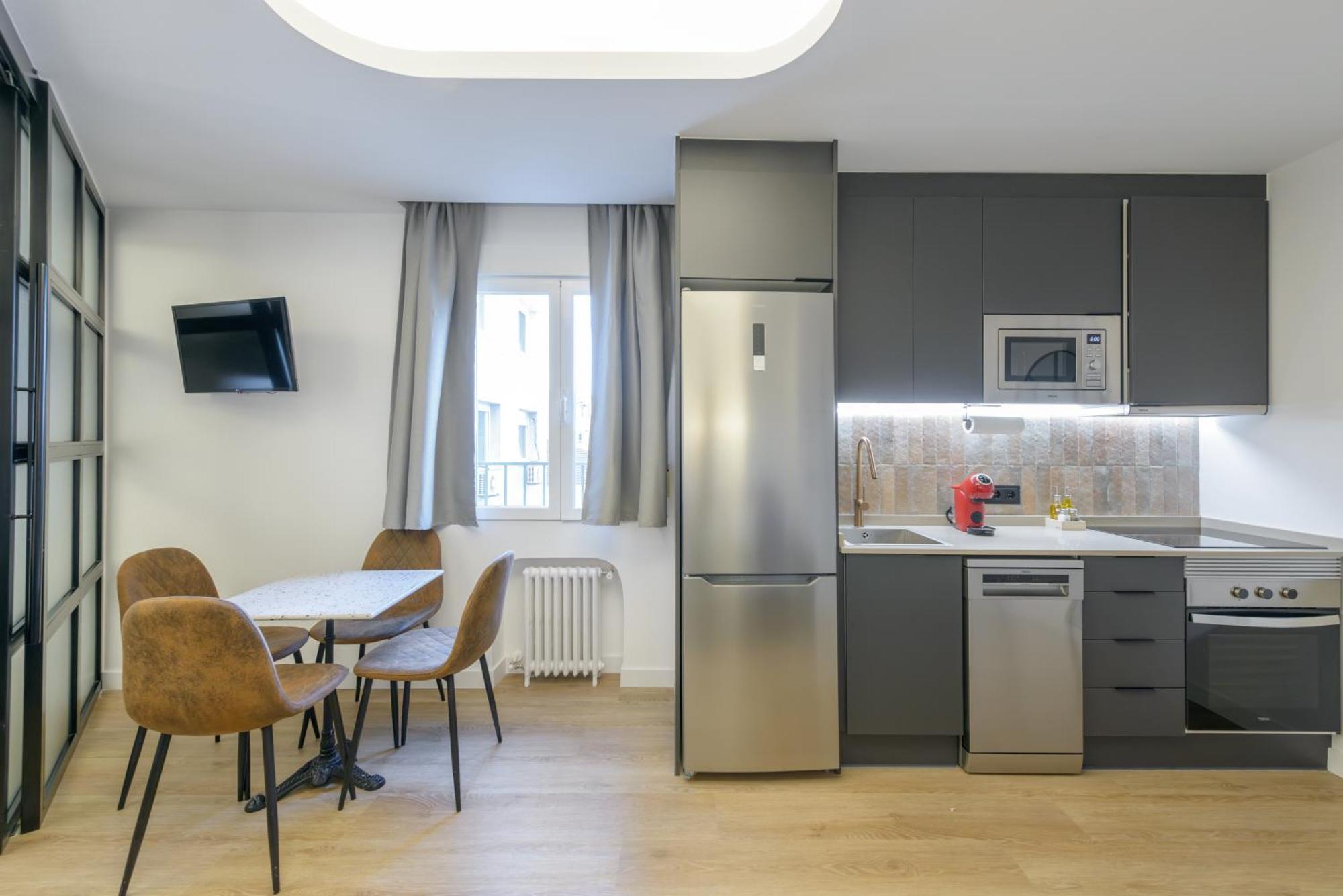 Gran Via Capitals By Monaro***** Apartment Madrid Exterior foto