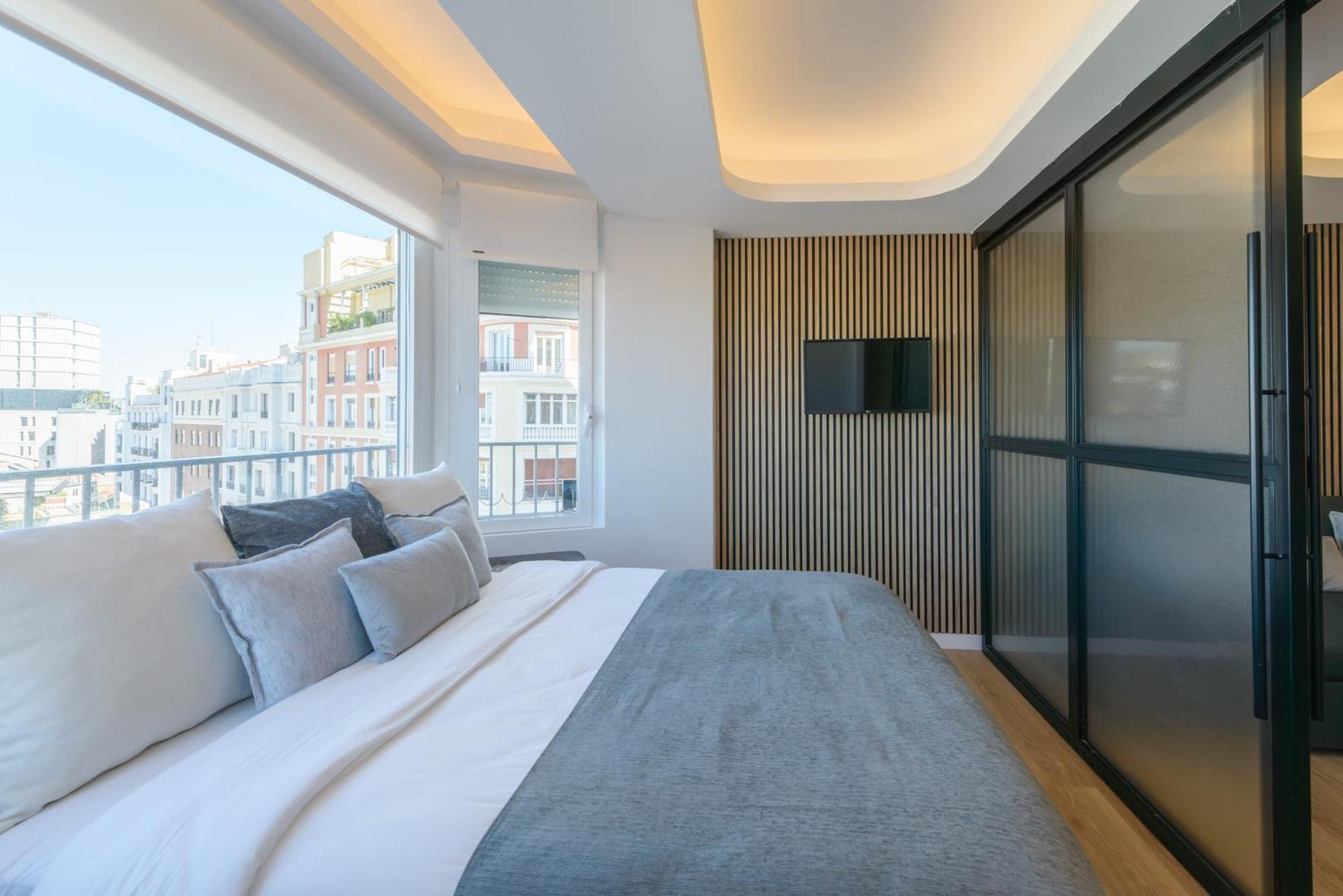 Gran Via Capitals By Monaro***** Apartment Madrid Exterior foto