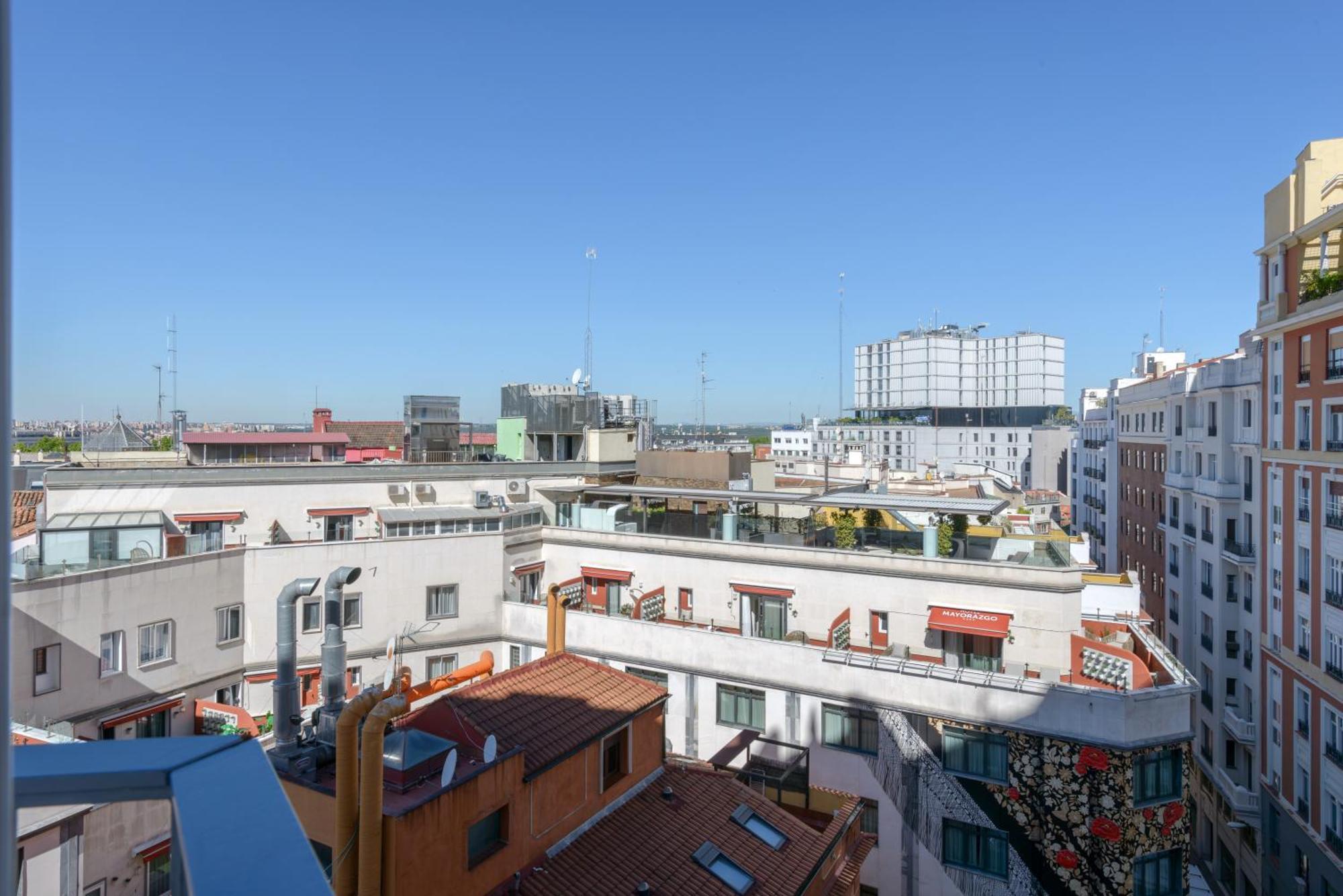 Gran Via Capitals By Monaro***** Apartment Madrid Exterior foto