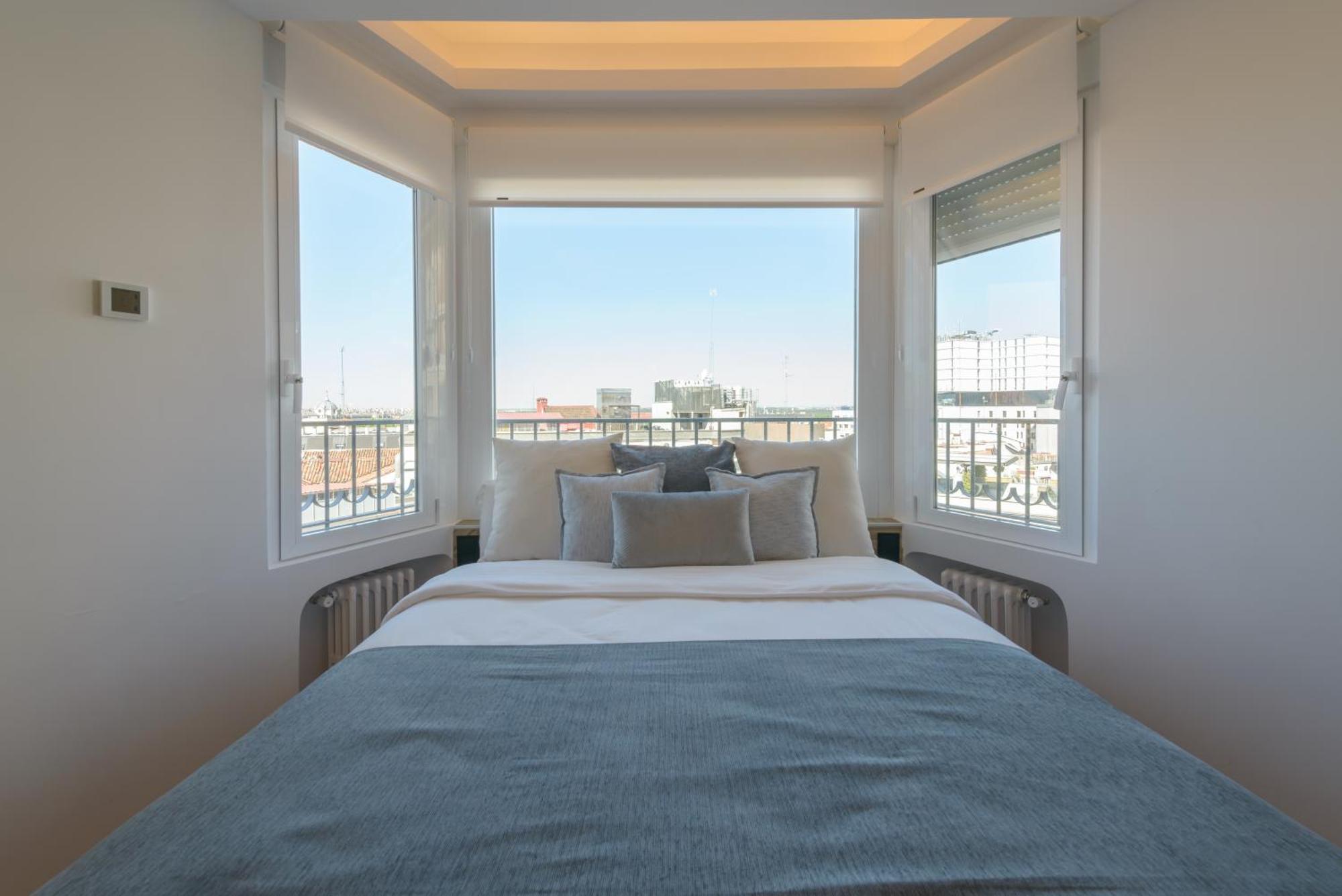 Gran Via Capitals By Monaro***** Apartment Madrid Exterior foto