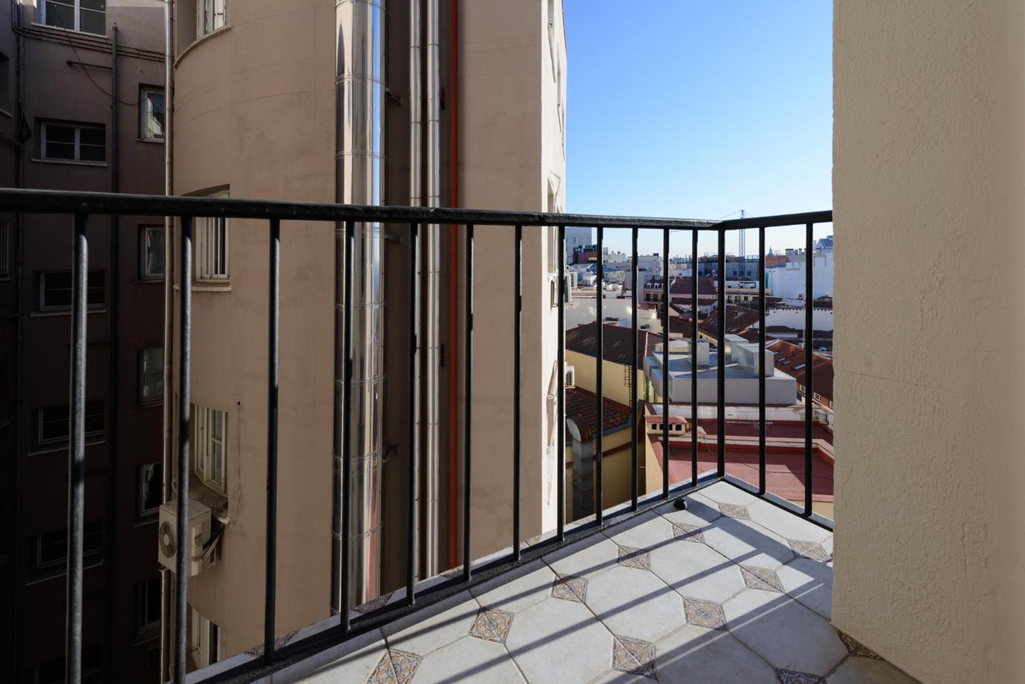 Gran Via Capitals By Monaro***** Apartment Madrid Exterior foto